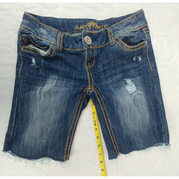 Almost Famous Denim Shorts Size 3 Distressed Blue Almost Famous - Picture 11 of 12